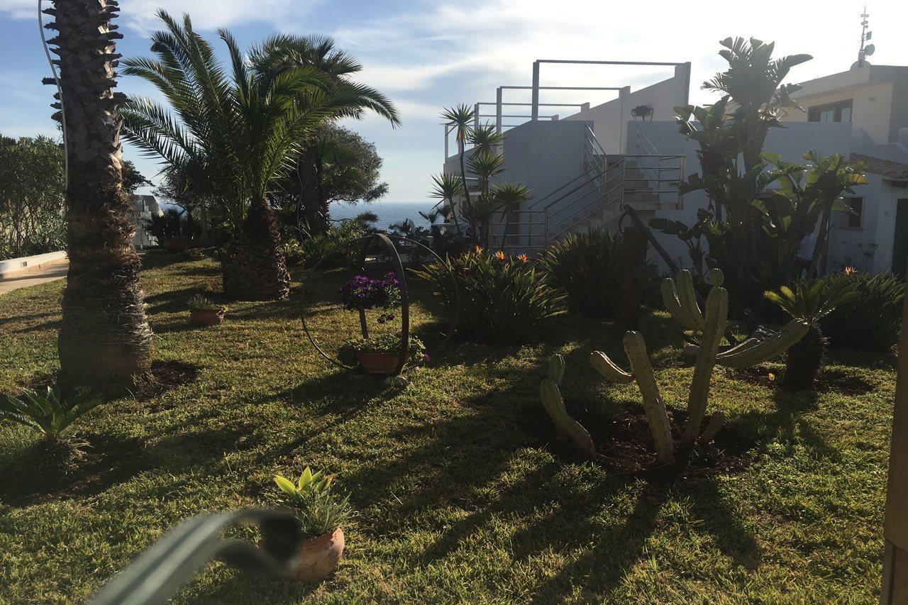 La Rosa Sul Mare Aparthotel Syracuse Bagian luar foto