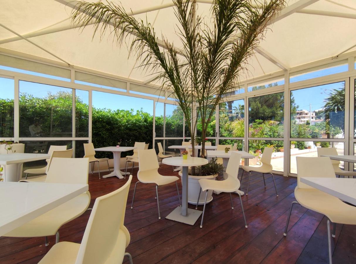 La Rosa Sul Mare Aparthotel Syracuse Bagian luar foto